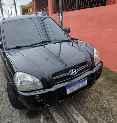HYUNDAI TUCSON 2.0 MPFI GL 16V 142CV 2WD GASOLINA 4P MANUAL HYUNDAI TUCSON 2.0 MPFI GL 16V 142CV 2WD GASOLINA 4P MANUAL